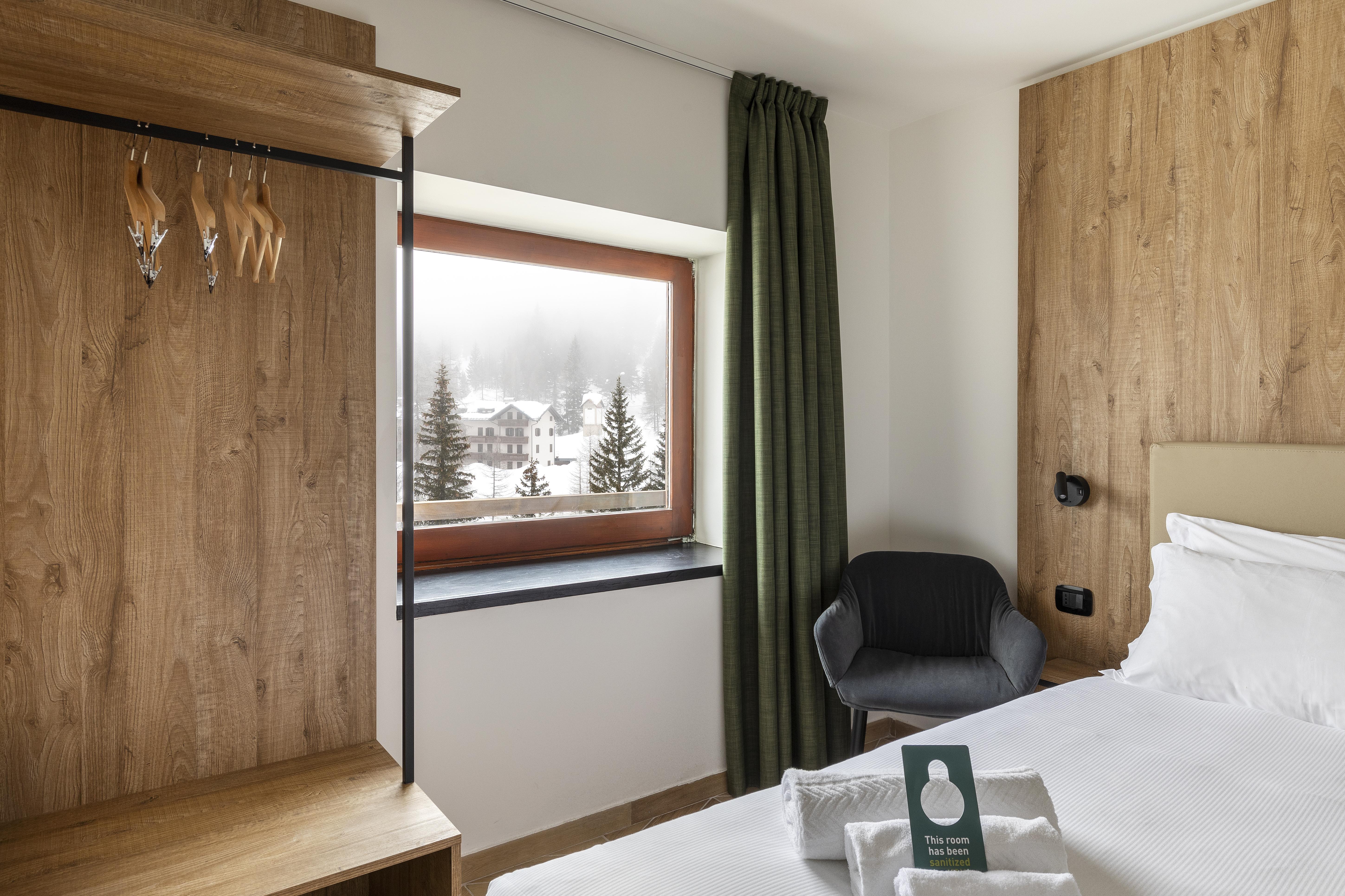 B&B Hotel Passo Tre Croci Cortina كورتينا دامبيتزو المظهر الخارجي الصورة