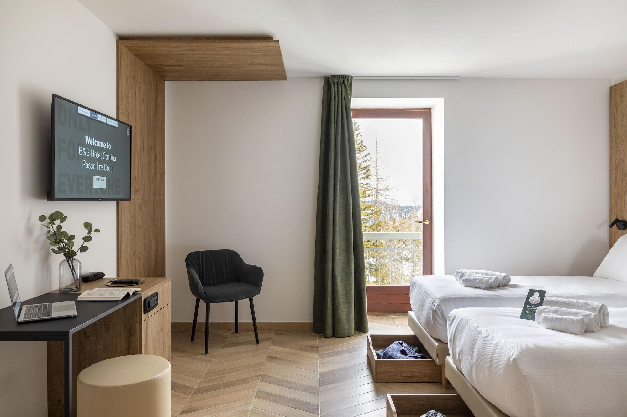 B&B Hotel Passo Tre Croci Cortina كورتينا دامبيتزو المظهر الخارجي الصورة