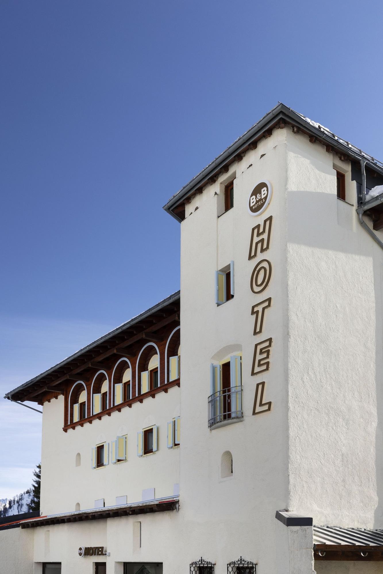 B&B Hotel Passo Tre Croci Cortina كورتينا دامبيتزو المظهر الخارجي الصورة