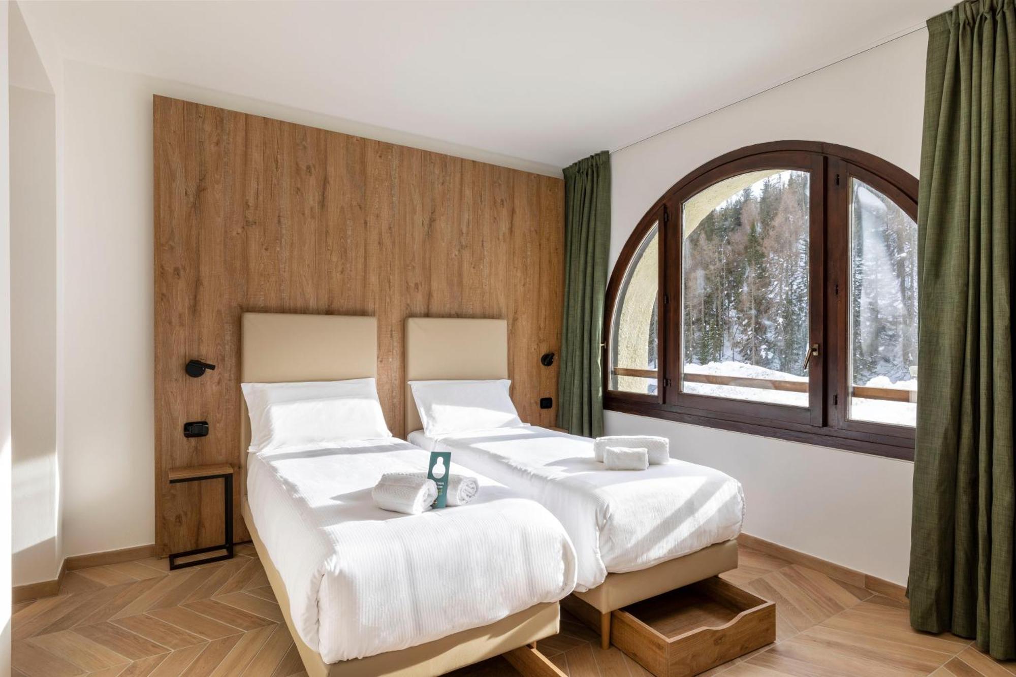 B&B Hotel Passo Tre Croci Cortina كورتينا دامبيتزو المظهر الخارجي الصورة