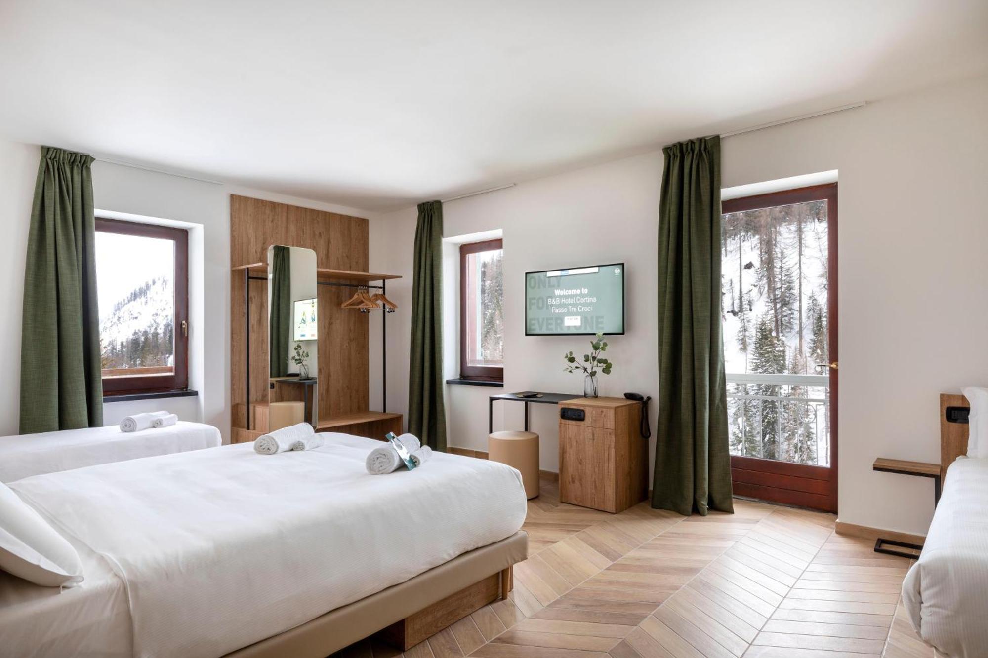 B&B Hotel Passo Tre Croci Cortina كورتينا دامبيتزو المظهر الخارجي الصورة