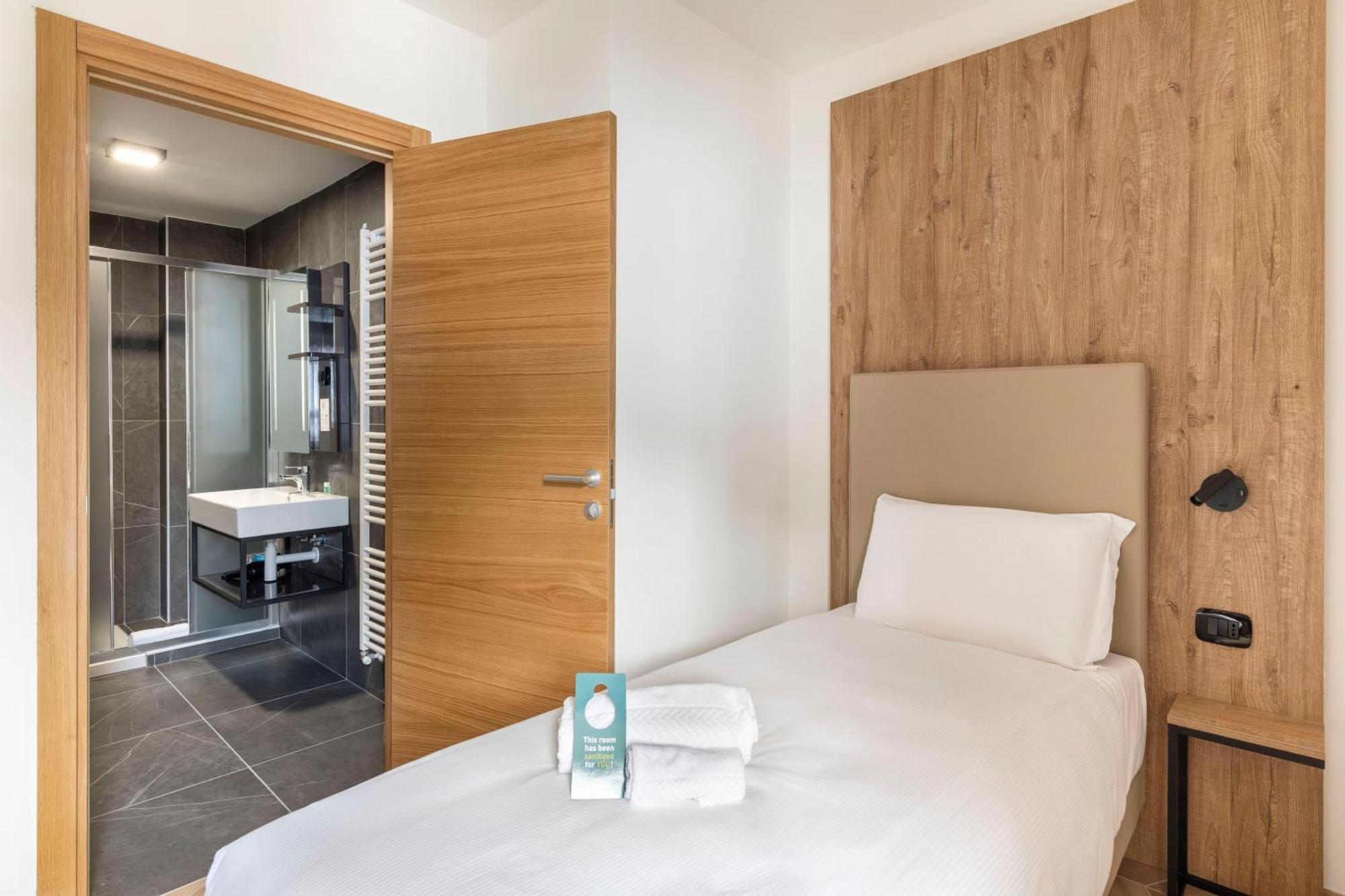 B&B Hotel Passo Tre Croci Cortina كورتينا دامبيتزو المظهر الخارجي الصورة