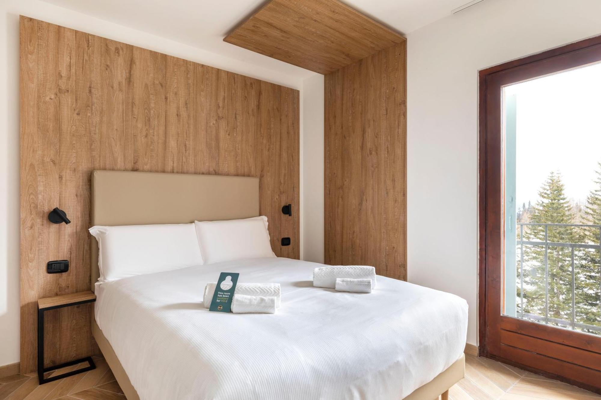 B&B Hotel Passo Tre Croci Cortina كورتينا دامبيتزو المظهر الخارجي الصورة