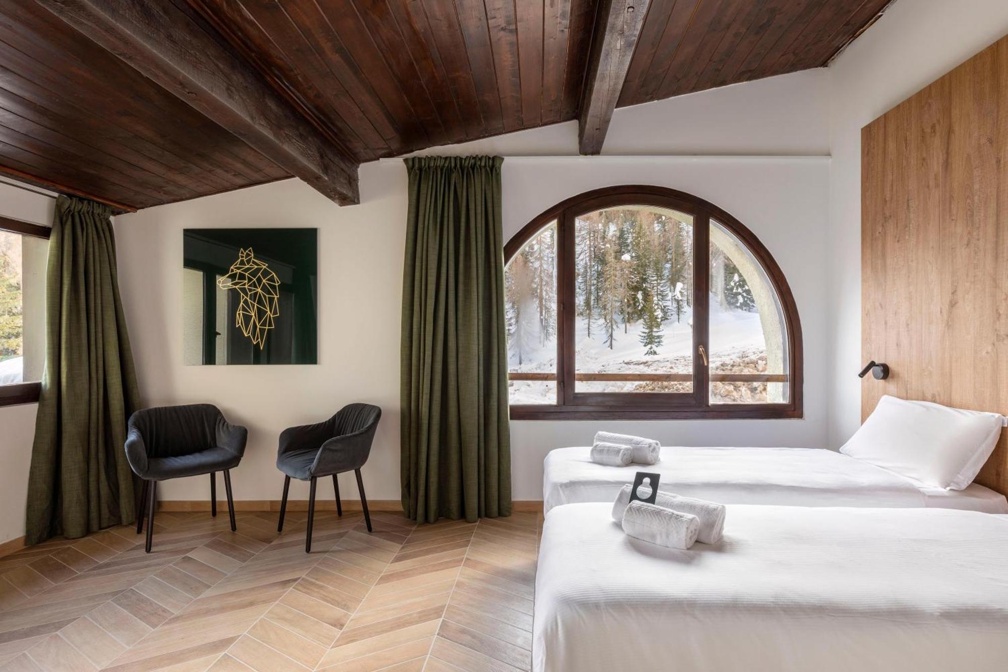 B&B Hotel Passo Tre Croci Cortina كورتينا دامبيتزو المظهر الخارجي الصورة