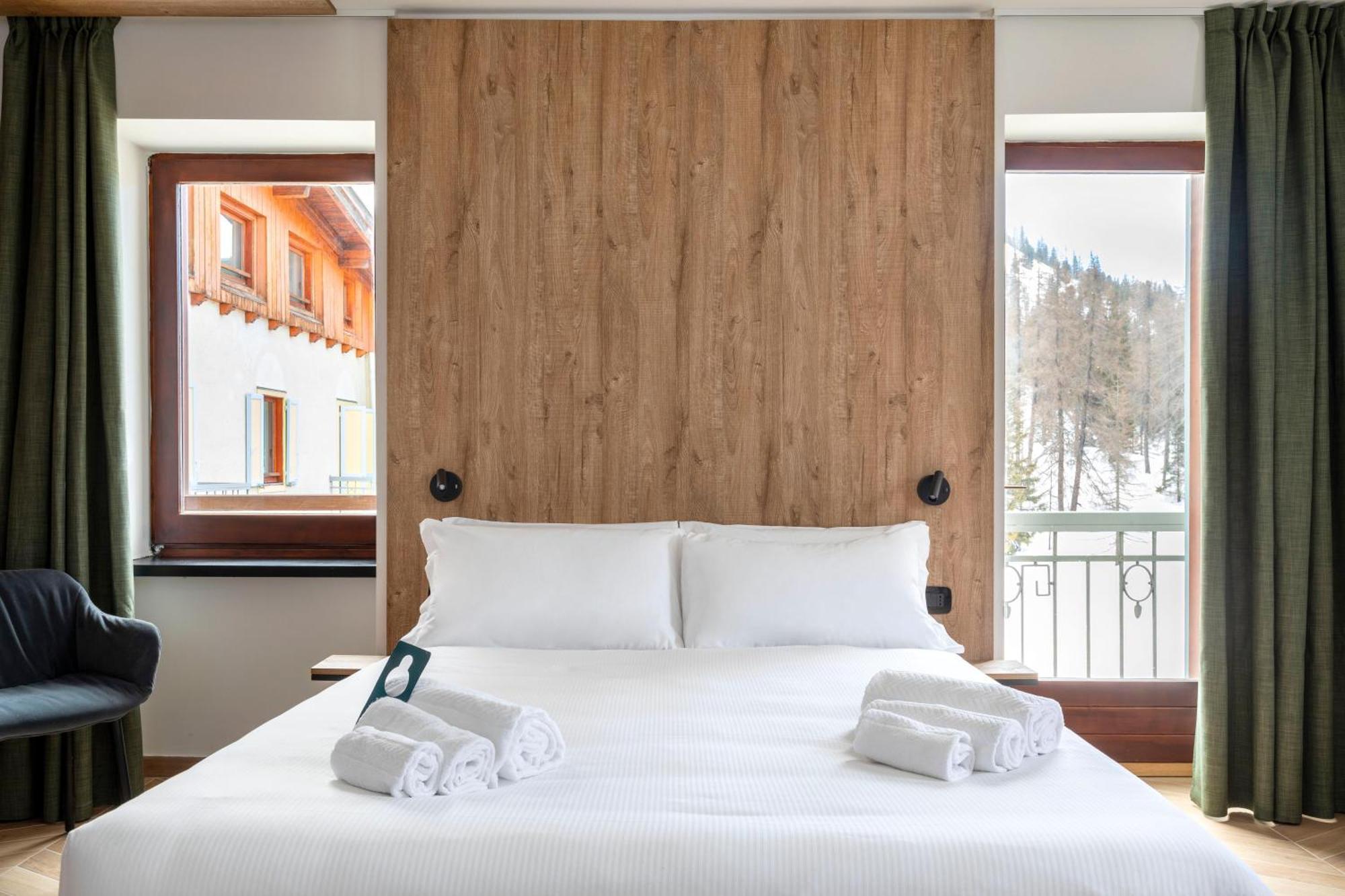 B&B Hotel Passo Tre Croci Cortina كورتينا دامبيتزو المظهر الخارجي الصورة