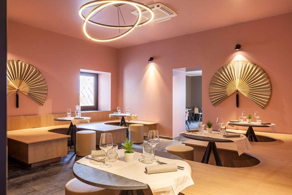 B&B Hotel Passo Tre Croci Cortina كورتينا دامبيتزو المطعم الصورة
